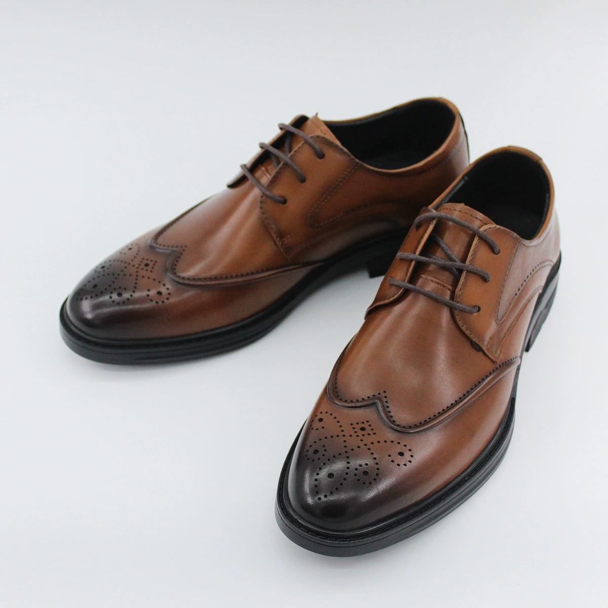 Ретро британский стиль Bullock резные кожаные туфли мужской кожаный бизнес повседневный джентльмен жених дикие дерби туфли