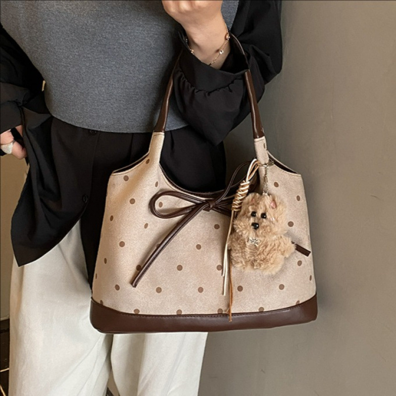 2026 New Hot-Selling Women's Bag Polka Dot Large Capacity Bag for Commuting, Single Shoulder Underarm Bag, Korean Niche Tote Bag