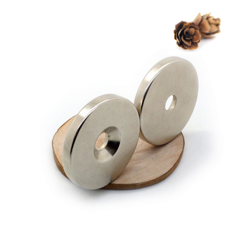 D35x5-6mm钕铁硼圆形打孔磁铁30*5孔6mm沉螺丝孔吸铁石现货批发