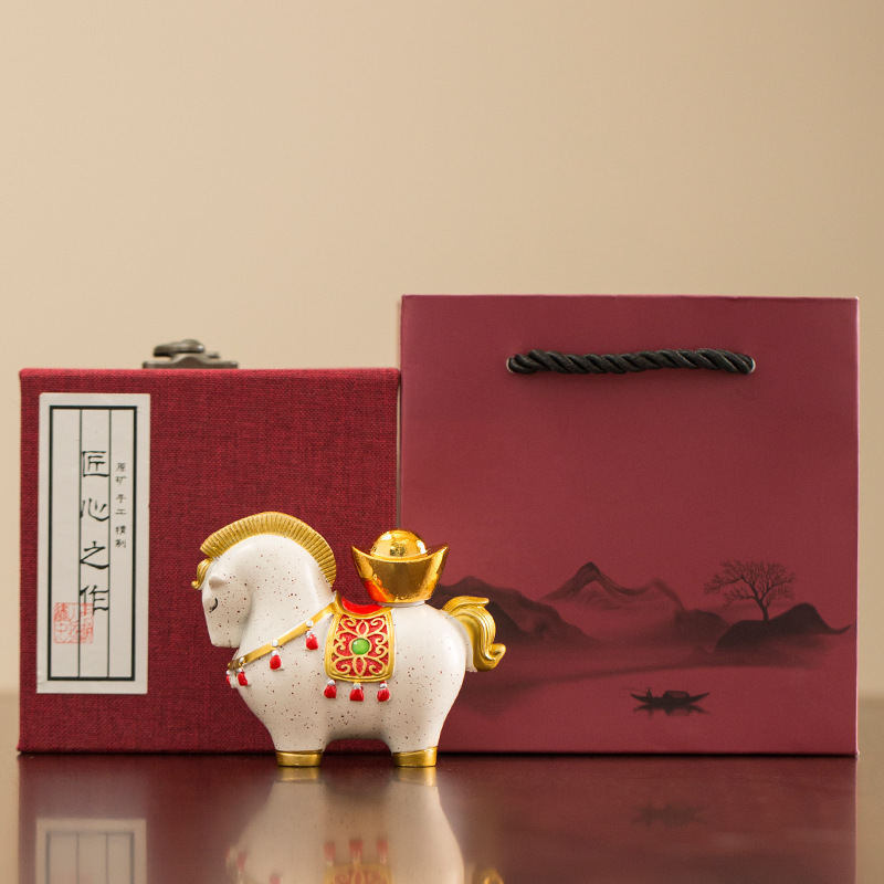 Guochao 馬の装飾品、ハイエンドのニッチワークステーション、デスクトップオフィス、ティーペット、装飾工芸品、手作りの誕生日プレゼント|undefined