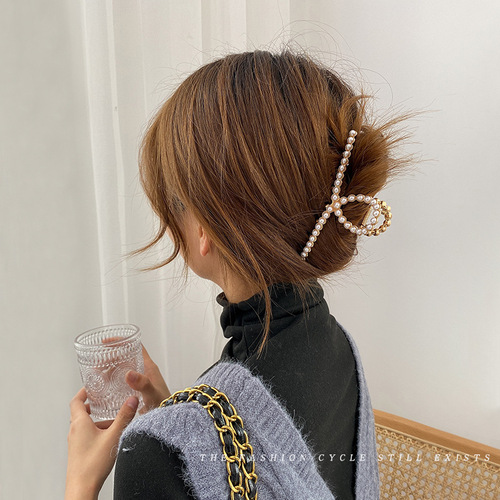 2pcs women girls butterfly barrette claw comb pearl hairpin hair clip back of head shark clip Japanese side hairpin