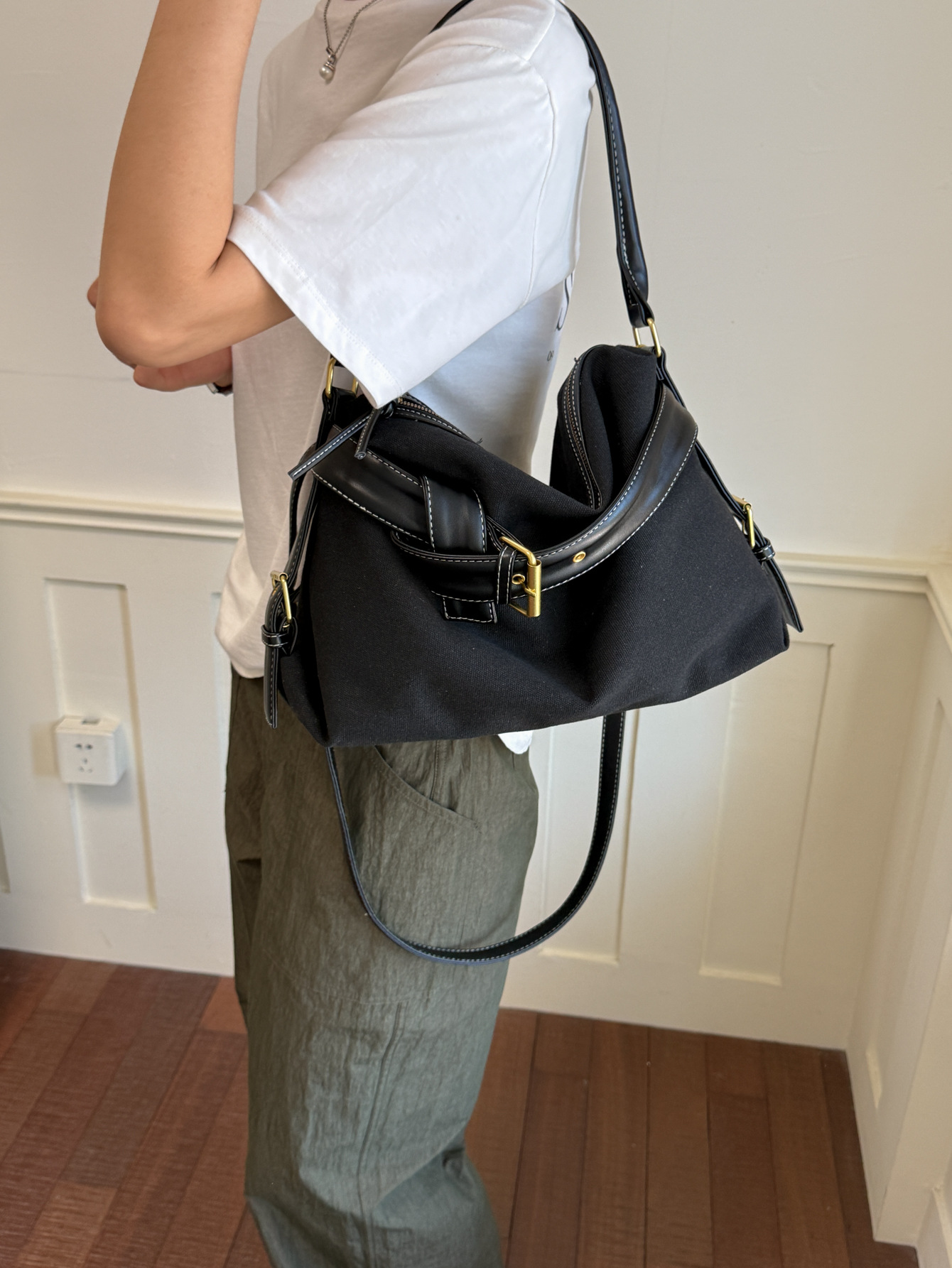 Bolso de mujer transfronterizo retrógrado diseño de personalidad bolso de tote Henggeng nuevo bolso de brazo de viaje diario bolso de hombro