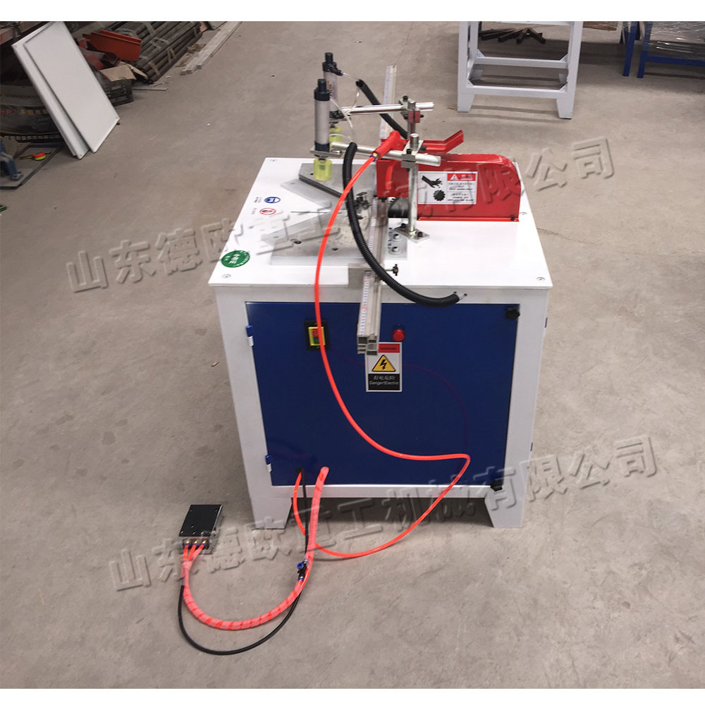 门窗类铝材切割机  广告灯箱45度切角机 小型金属制品锯切加工机