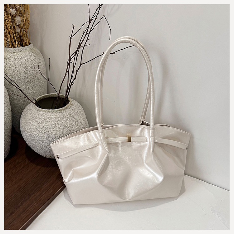 Bolso Tote Plisado Retro para Mujer de PU con Hebilla Magnética para Uso Diario image 7
