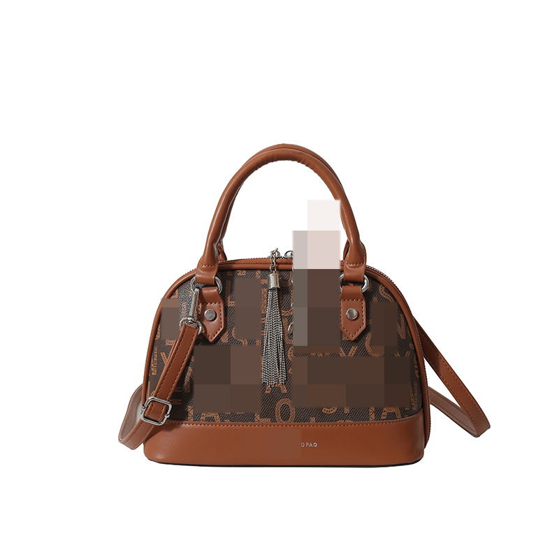 Bolsos transfronterizos nuevos bolsos de hombro para mujer Bolsos de mujer portátil de alta gama Bolsos diagonales retro casuales al por mayor