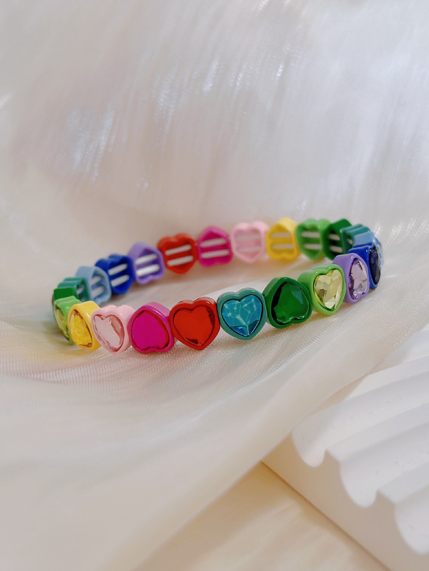 18g Weight Rhinestones Inlay Material Sweet Heart Shape Rhinestones Alloy Wholesale Bracelets