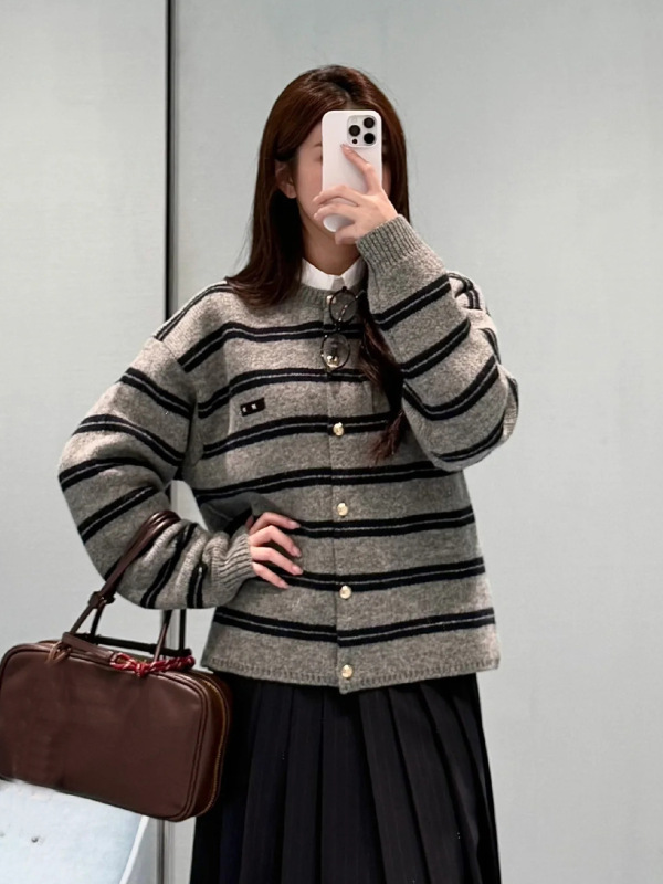 南油高定miu25秋季新款学院风条纹长袖针织衫女百搭显瘦开衫上衣|undefined