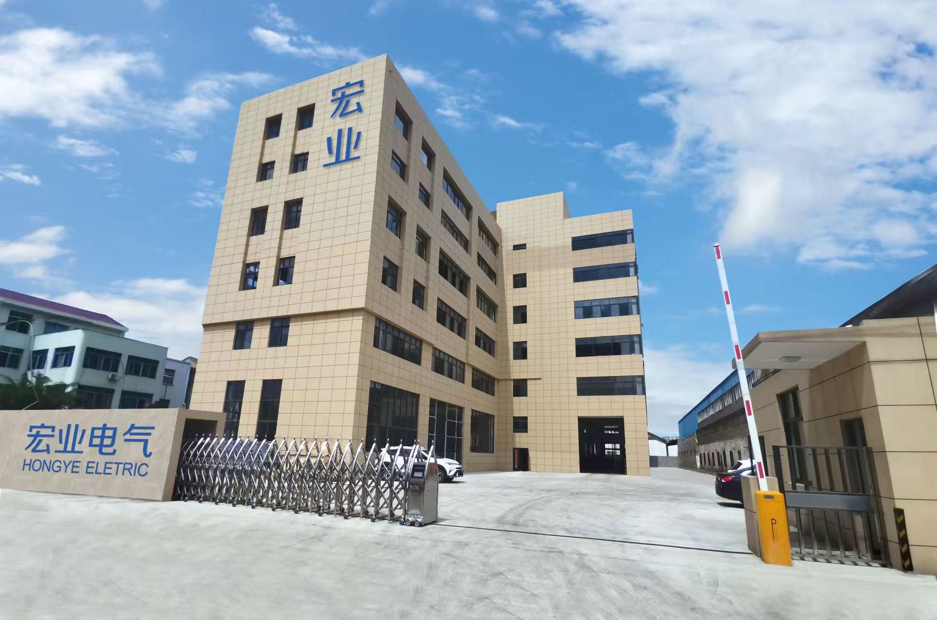 O1CN01FXd8oV1KiH9cF2BtY_!!1009