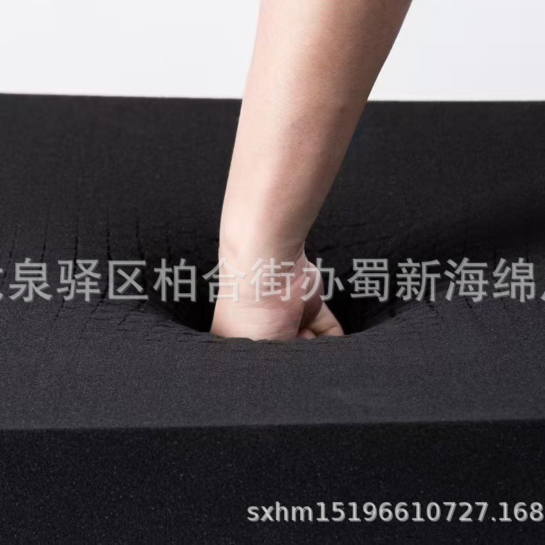 厂家供应黑色高密度海绵/手撕小方格海绵/玻璃器皿缓冲海绵