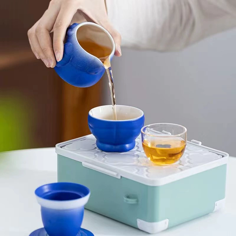 Cute tea set for traveling, astronaut, handheld travel storage system for camping