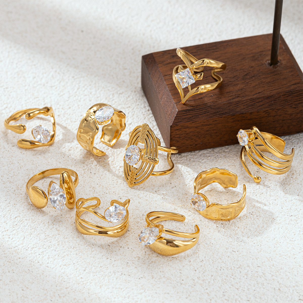 Anillo de acero inoxidable TENA nicho de alta calidad Zircon anillo de abertura de oro irregular acero de titanio no se desvanece