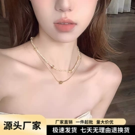 耳钉;耳环;耳夹