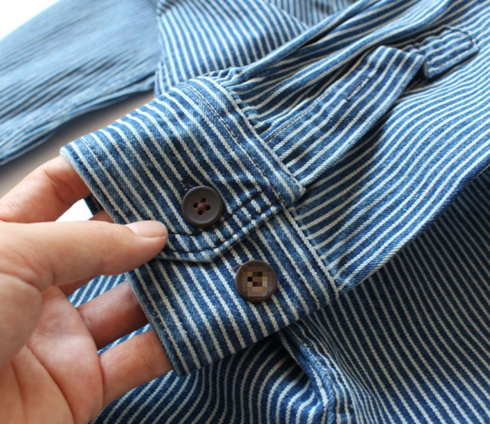 Vintage-Jeanshemd für Herren – Schweres, gestreiftes Langarm-Freizeithemd mit zwei Taschen, lockerer Passform, Polyester-Mischgewebe_voghion.com