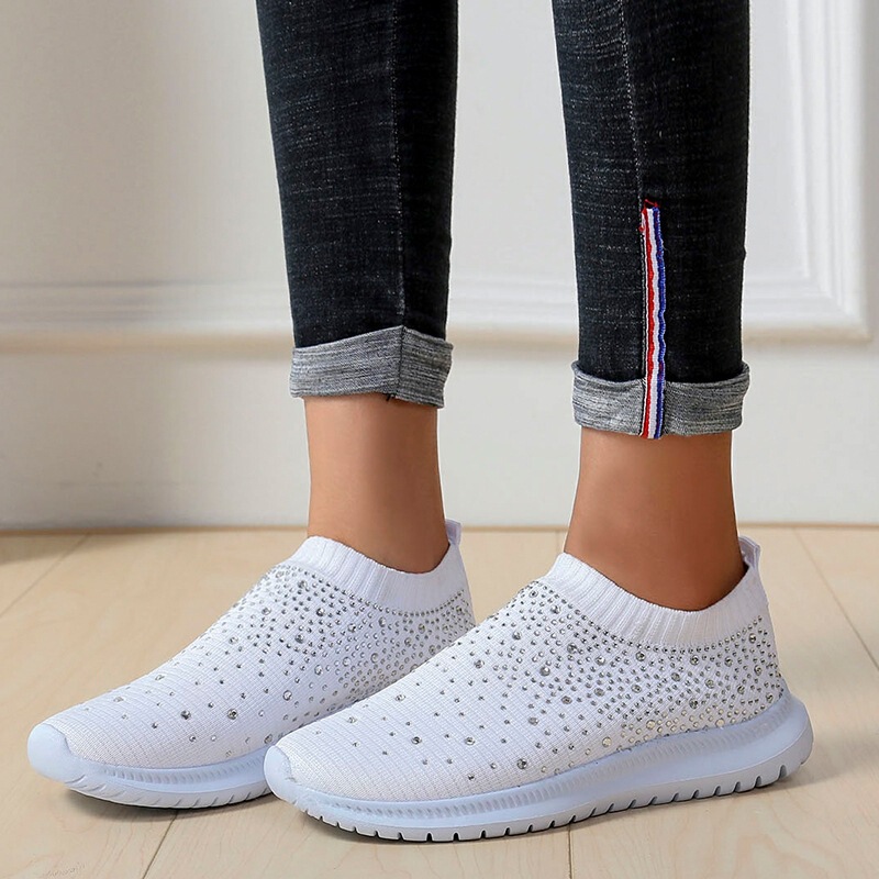 Plus-Size Dropshipping Amazon Women's Sports Flats, Shallow Mouth, Popular Style, Rhinestone, Export Mixed Batch, Versatile Flat-Soled Fly-Knit Design Plus-Size Dropshipping Amazon Women's Sports Flats, Shallow Mouth, Popular Style, Rhinestone, Export Mixed Batch, Versatile Flat-Soled Fly-Knit Design