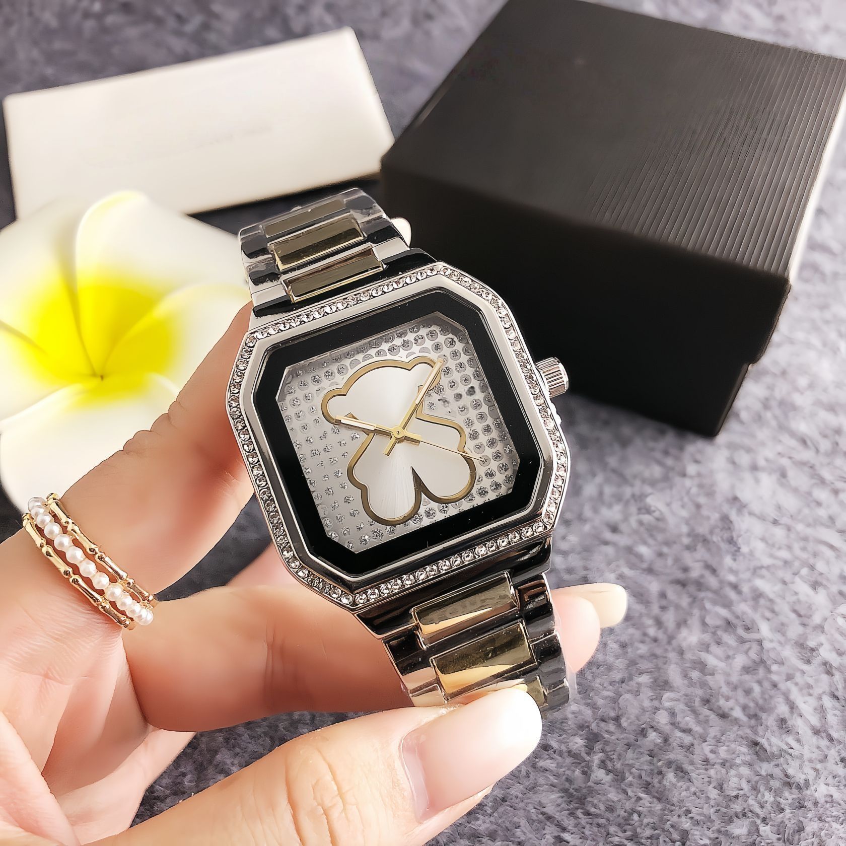 Watch Ins Niche Design Cute Pattern Watch Fashion Clothing Luxury Popular Luxury Trendy Exquisite Watch