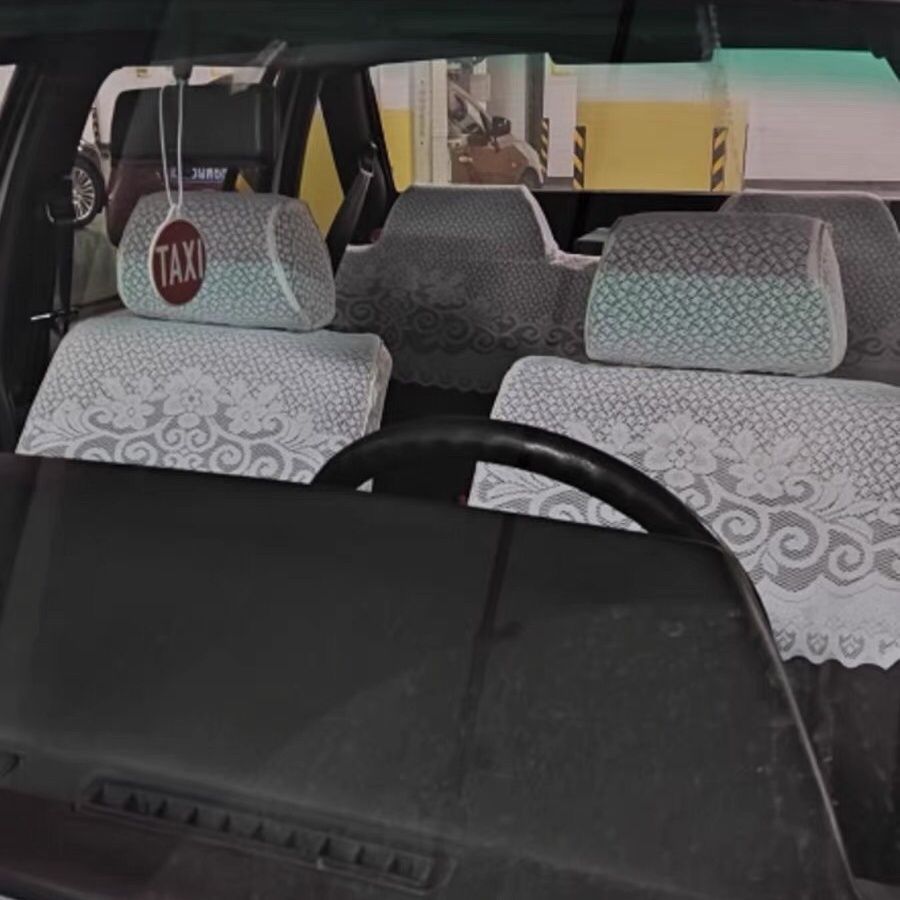 Cross-Border Foreign Trade Is Suitable for Toyota Corolla Rav4 Car Seats, Lace Half-Seat Covers, High-End Embroidered Fabric Covers