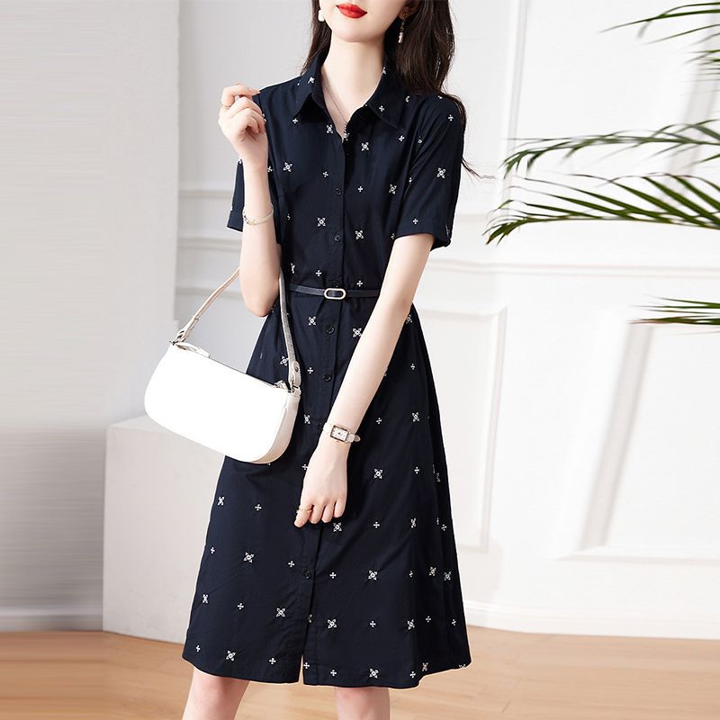 Váy sơ mi nữ cổ POLO tay ngắn in họa tiết thắt eo — màu xanh hải quân chi tiết 10