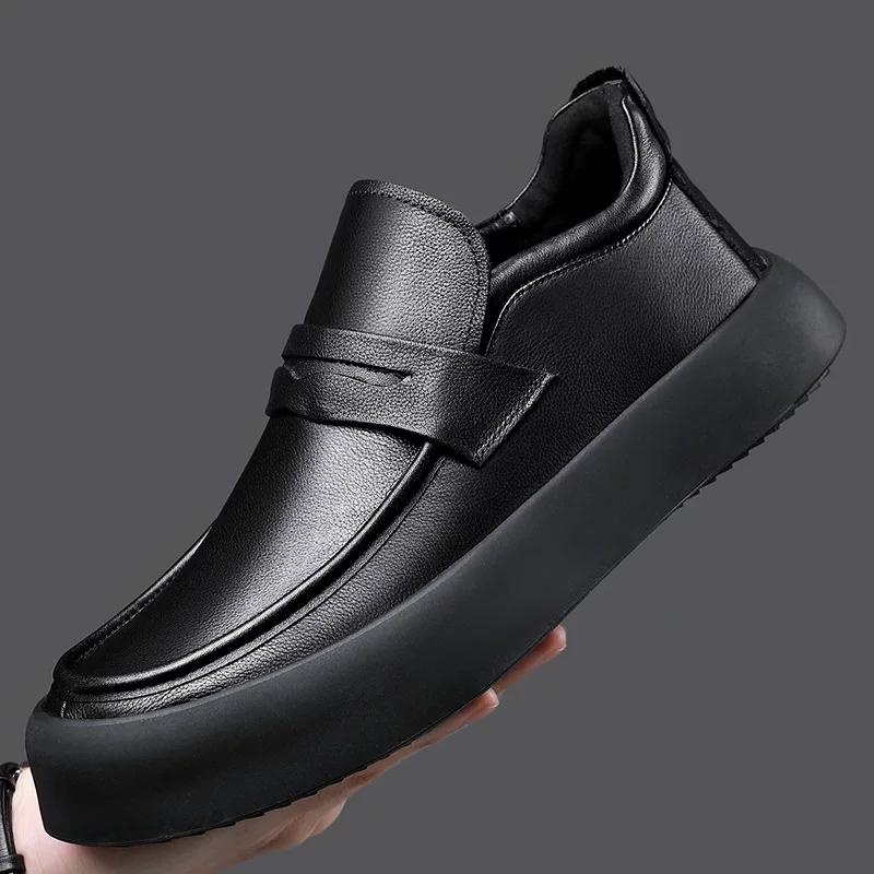 Trend universal shoes for leather shoes, leather footwear for leisure English style, autumn, trend of season, genuine leather, soft sole