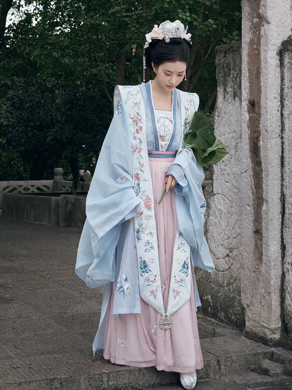 明制宋制汉服全套古装一整套女2025新款仙气飘飘重工刺绣大袖衫秋|undefined