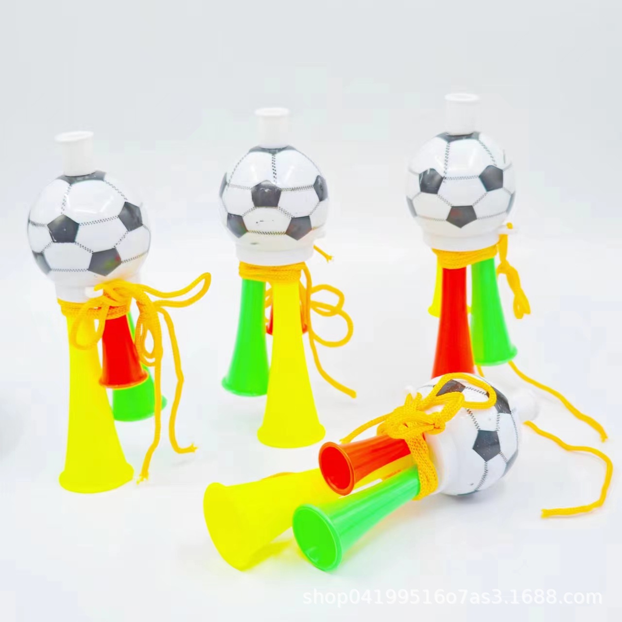 三音足球喇叭吹奏乐器小喇叭运动会加油助威气氛道具玩具