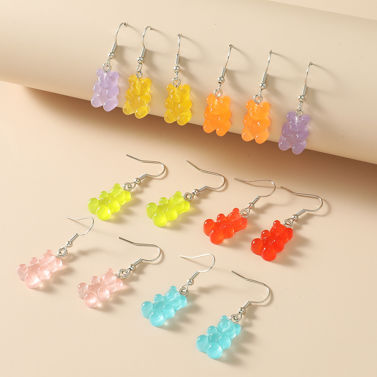 Ensemble De Boucles D&#39;oreilles Dinosaures En Forme D&#39;ours Gommeux Colorés En Gros Nihaojewelry display picture 6