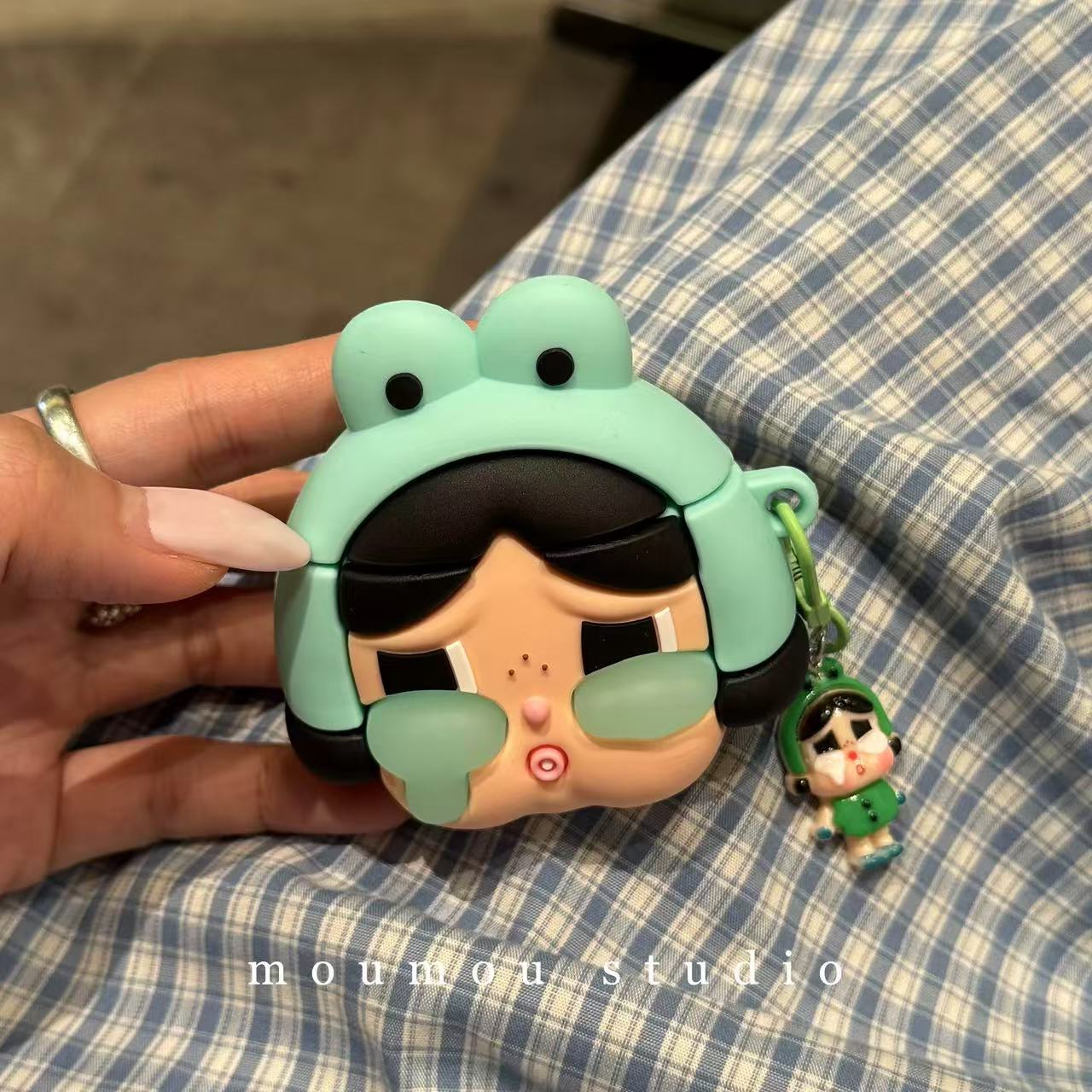 Cute cartón de dibujos animados de color sólido llorando cajas de auriculares para Airpods 1 / 2 Apple Bluetooth inalámbrico cubierta de auriculares 34