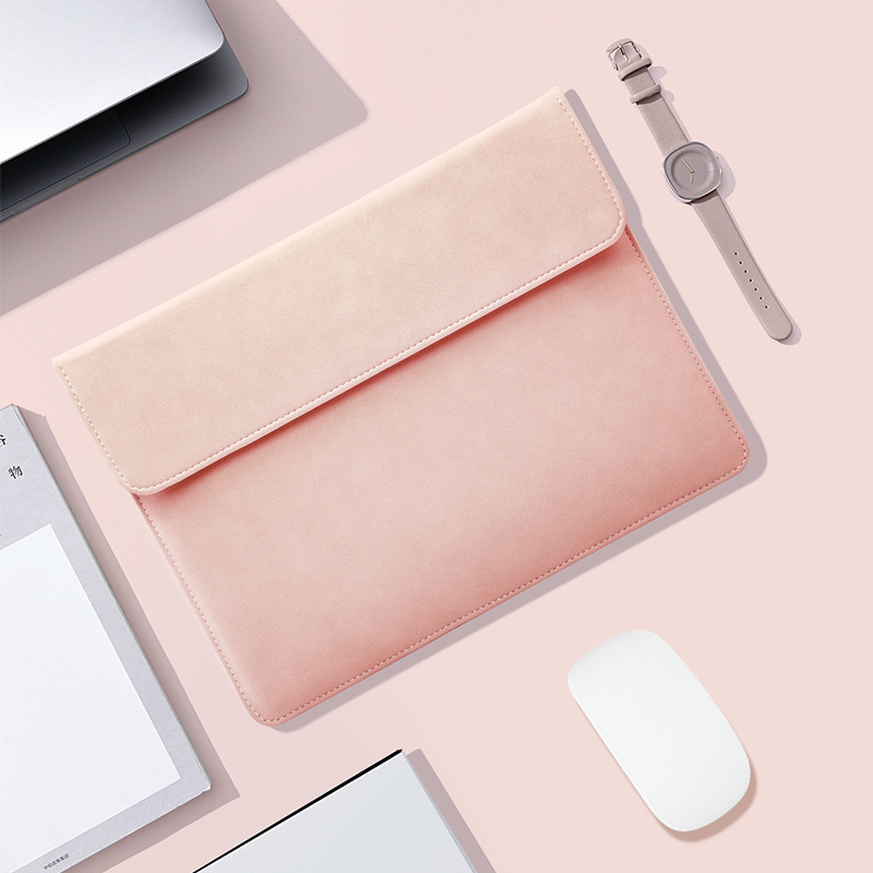 MacBookパソコンの中の大胆な包みはアップルのファーウェイを適用してノートの保護カバーの横のタイプの皮革のコンピュータの包みを連想します。|undefined