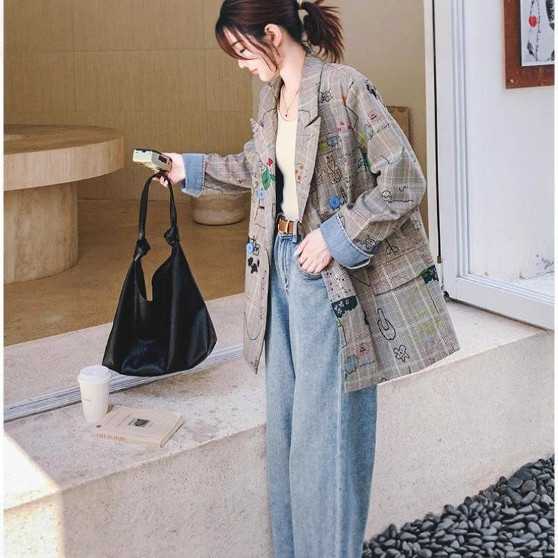 2025春秋灰色格子西装外套女时尚感爆款炸街宽松休闲涂鸦印花西服|undefined