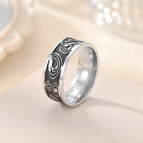 Vintage European and American Style Titanium Steel Ring, Fashion Engraved and Oiled Men's Finger Ring, Amazon Hiyin Supply Wholesale