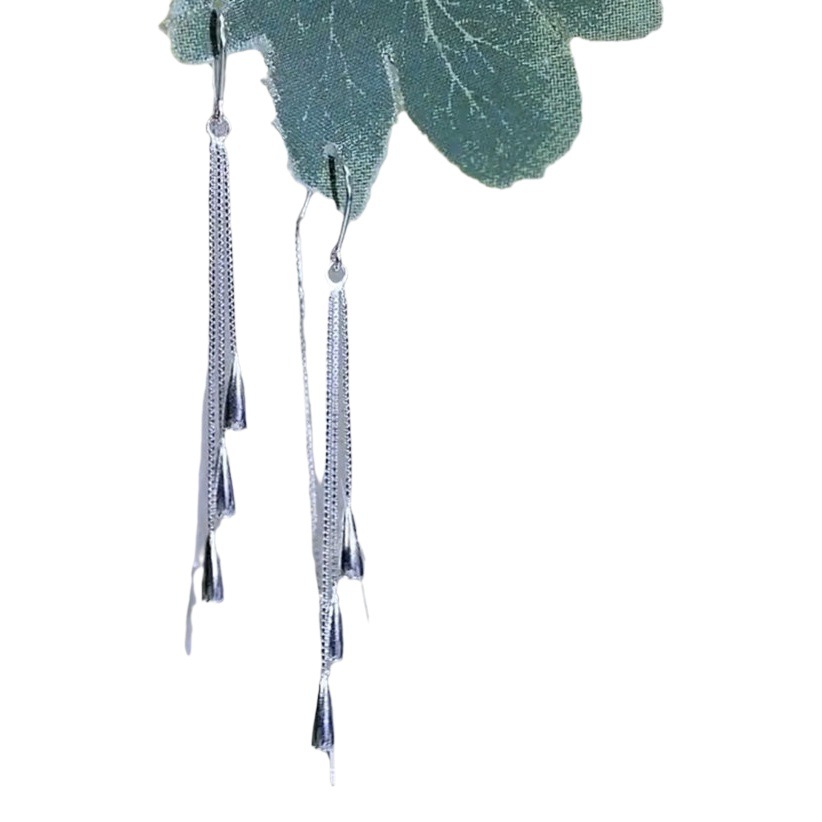 Pendientes de borla de gota larga de plata elegante para las mujeres nueva luz de moda de lujo de alta calidad pendientes simples