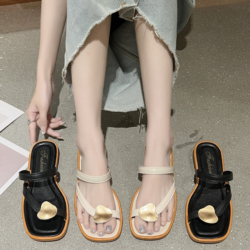 Non-slip mule platform