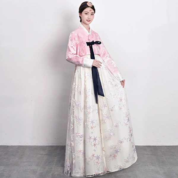 Powder+white skirt