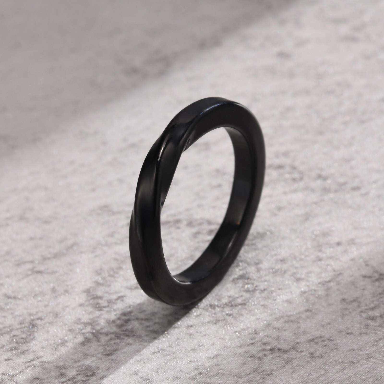 Solid Color, Mobius strip Pattern Basic Vintage Style Solid Color Mobius Strip 304 Stainless Steel Plating Men's Rings Men Band Rings