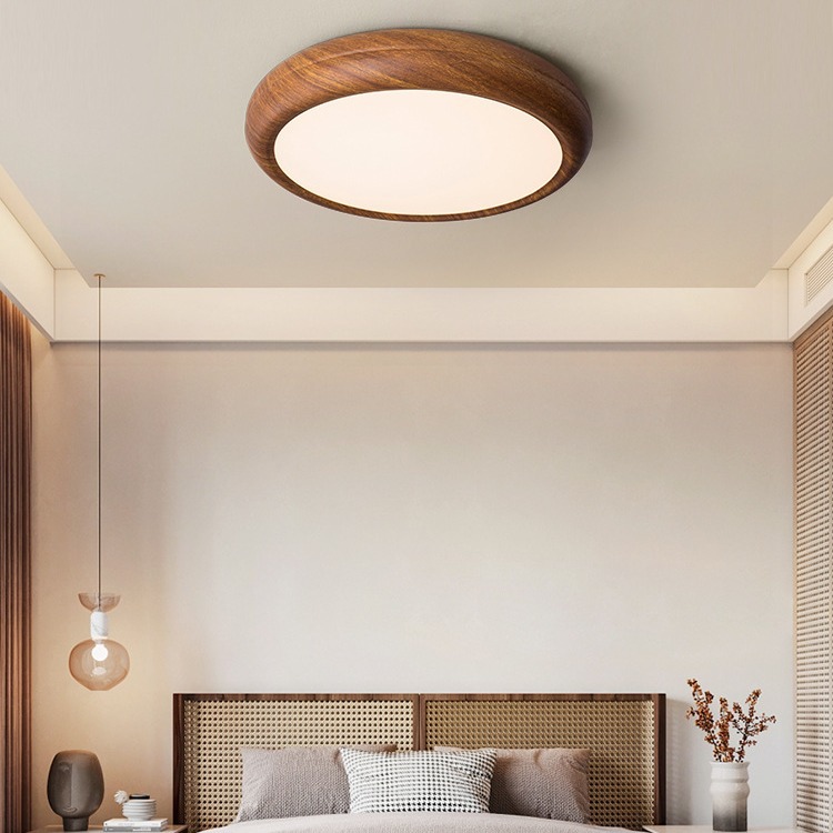 北歐主臥室燈吸頂燈胡桃木色房間簡約現代書房燈led圓形鐵藝燈具