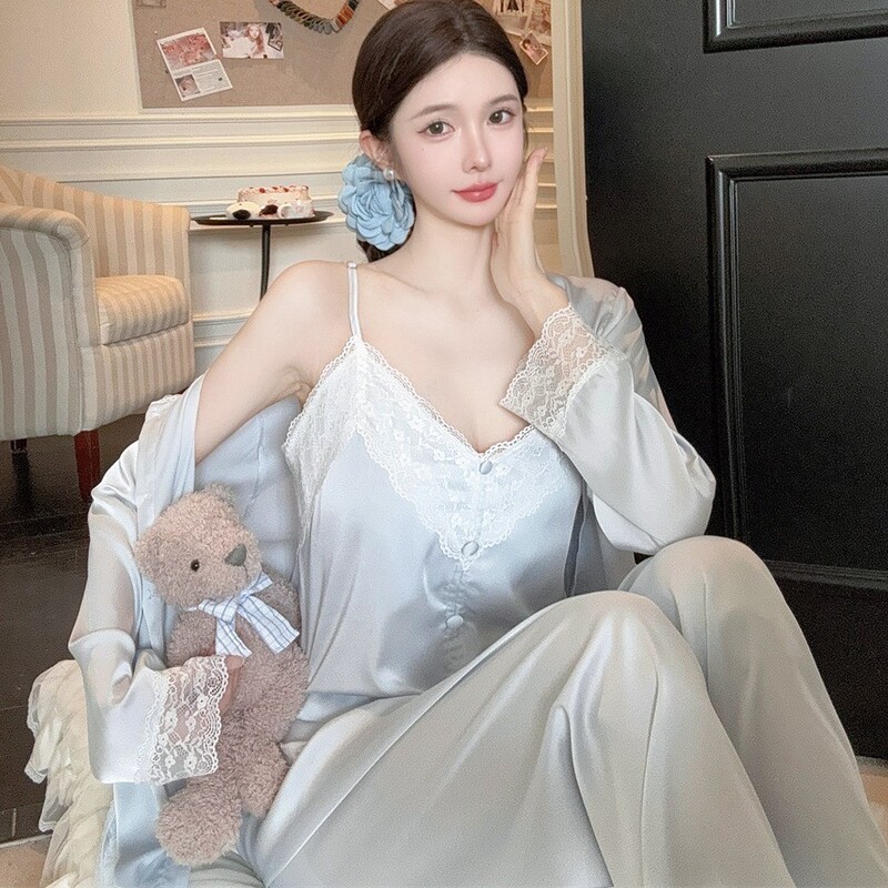 2025 New Ice Silk V-Neck Pajamas, High-End, Skin-Friendly, French Lace Women's Long-Sleeved Three-Piece Set