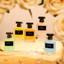 ���۷Փ���ϵ�к��fŮʿ��ˮ�־����㻨�����·�����ˮ���l���S