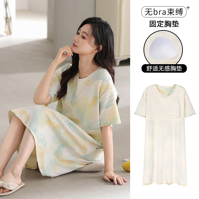 Pijama de mujer con almohadilla de pecho de dibujos animados red viento rojo estudiantes de manga corta, vestido largo medio, pijama integral de verano se puede usar fuera