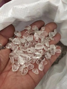Natural white crystal gravel degaussing gravel factory direct large favorably