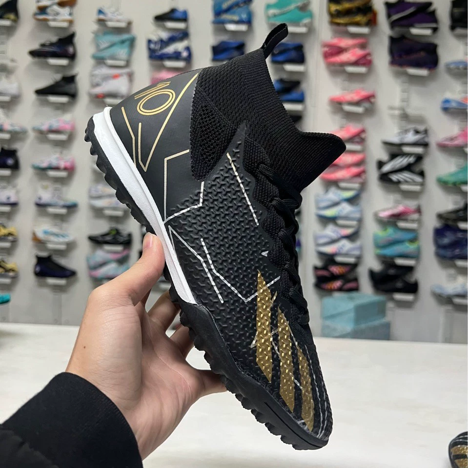 Высокие футбольные туфли мужские летающие воздухопроницаемые школы