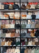 HandbagsŮʿ������r�п�؛Դ���lBags wholesale�������l