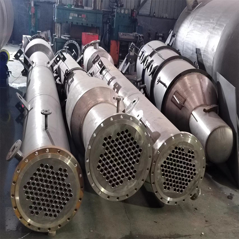 供应钛冷凝器 钛蒸发器 耐腐蚀耐高温钛三效分离器 化工石油