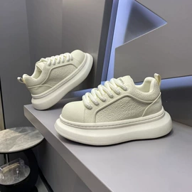 男式运动单鞋;男式板鞋;男式马丁靴