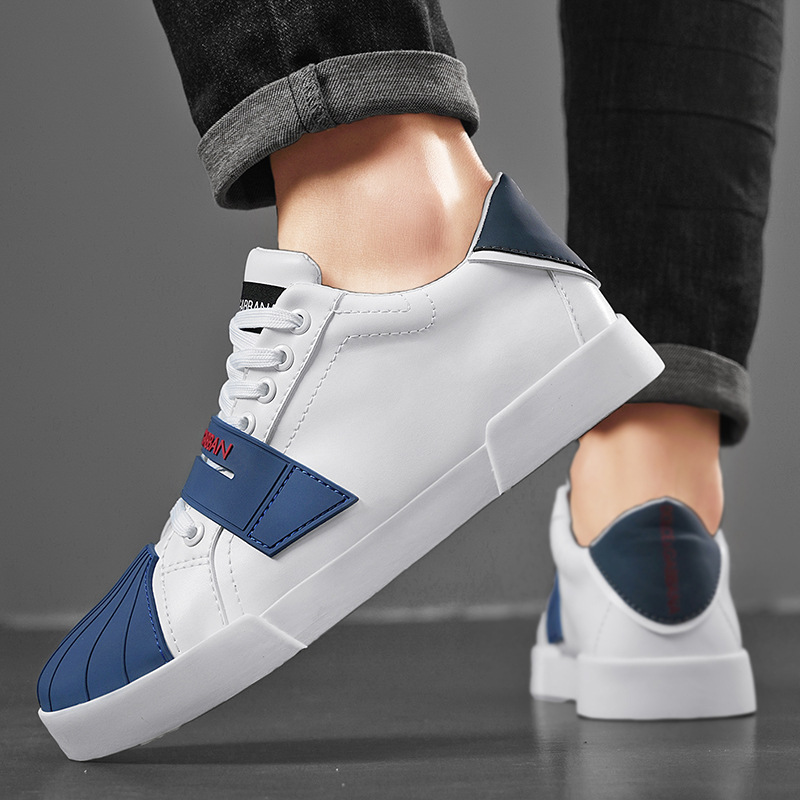 2025 verano nuevos zapatos casuales para hombres zapatos de skate de altura baja tendencia zapatos blancos coreanos cuatro estaciones zapatos de skate para estudiantes hombres