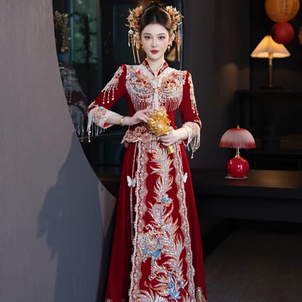 High-End Velvet Xiuhe Wedding Dress for Brides, 2026 New Luxury Dragon and Phoenix Gown, Chinese-Style Phoenix Crown and Veil High-End Velvet Xiuhe Wedding Dress for Brides, 2026 New Luxury Dragon and Phoenix Gown, Chinese-Style Phoenix Crown and Veil