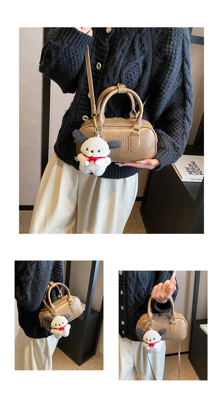 Nuova borsa piccola retrò con design di nicchia, borsa da donna di fascia alta, borsa a tracolla singola con accessori appesi, borsa piccola portatile elegante_voghion.com