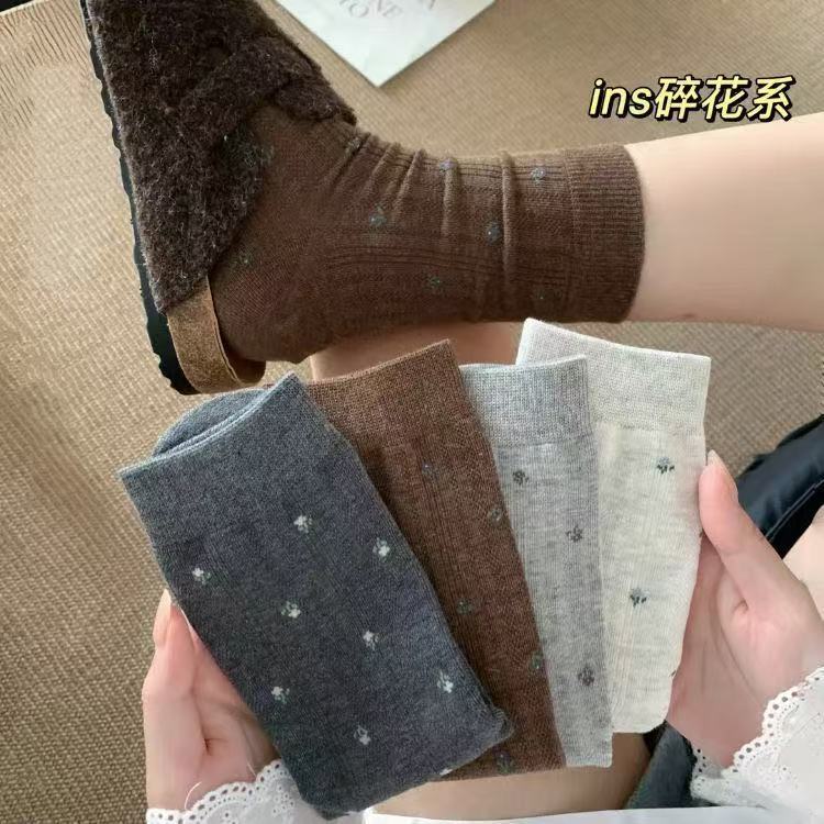 复古碎花袜子女秋季袜ins潮日系白色中筒袜配德训鞋堆堆袜秋天|undefined