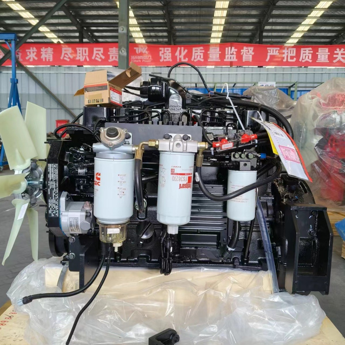康明斯QSB5.9-C180-30 高压共轨柴油发动机总成