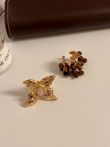 European and American Instagram-style personalized exaggerated metal texture rings, Meilade tiger eye stone butterfly wing stacked rings