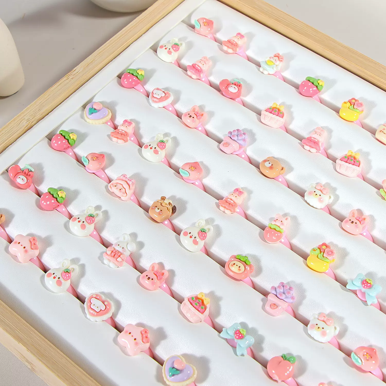 源头厂家小号卡通树脂戒指环小学生高级感礼物可爱儿童首饰品戒指