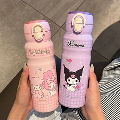 サンリオファミリーシリーズワンカップダブルドリンク学生スポーツカップシルクスクリーンロックウォーターカップシリコンノズル魔法瓶カップ